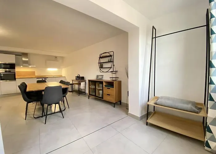 B32- T3-les Hauts Du Port-parking-clim-wifi-50m Du Port * Bonifacio (Corsica)