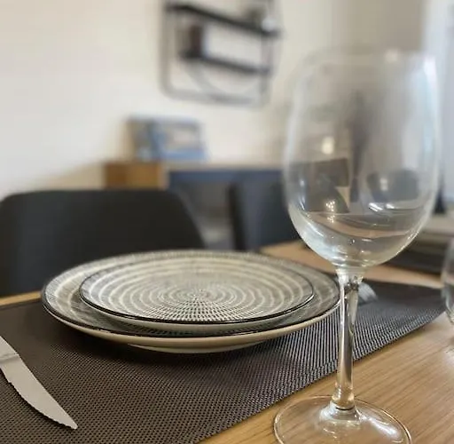 B32- T3-les Hauts Du Port-parking-clim-wifi-50m Du Port * Bonifacio (Corsica)