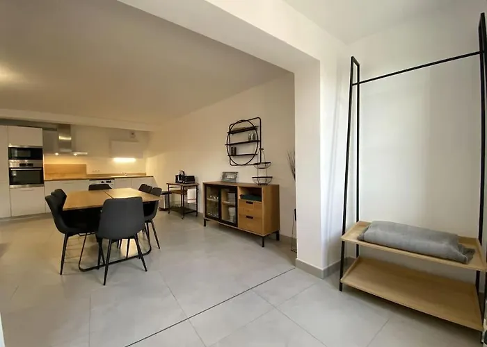 B32- T3-les Hauts Du Port-parking-clim-wifi-50m Du Port *